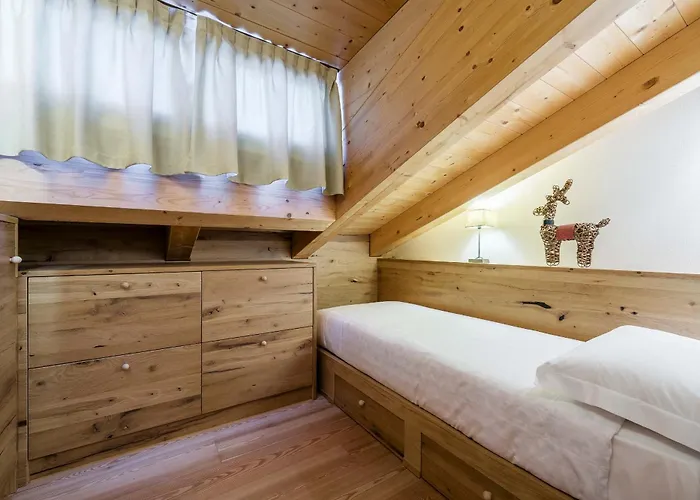 Lacedel - Dolomiti Skyline Apartament